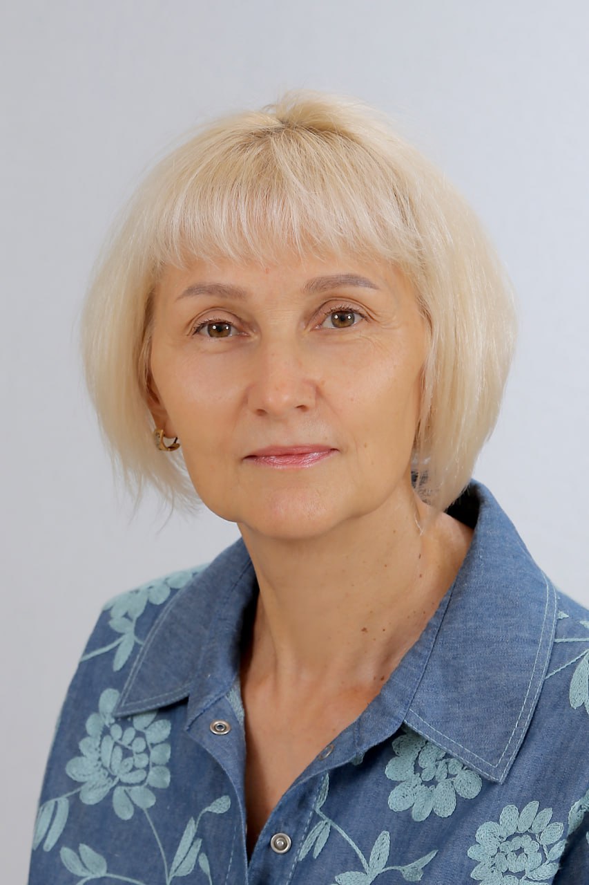 Митрохова Елена Николаевна.